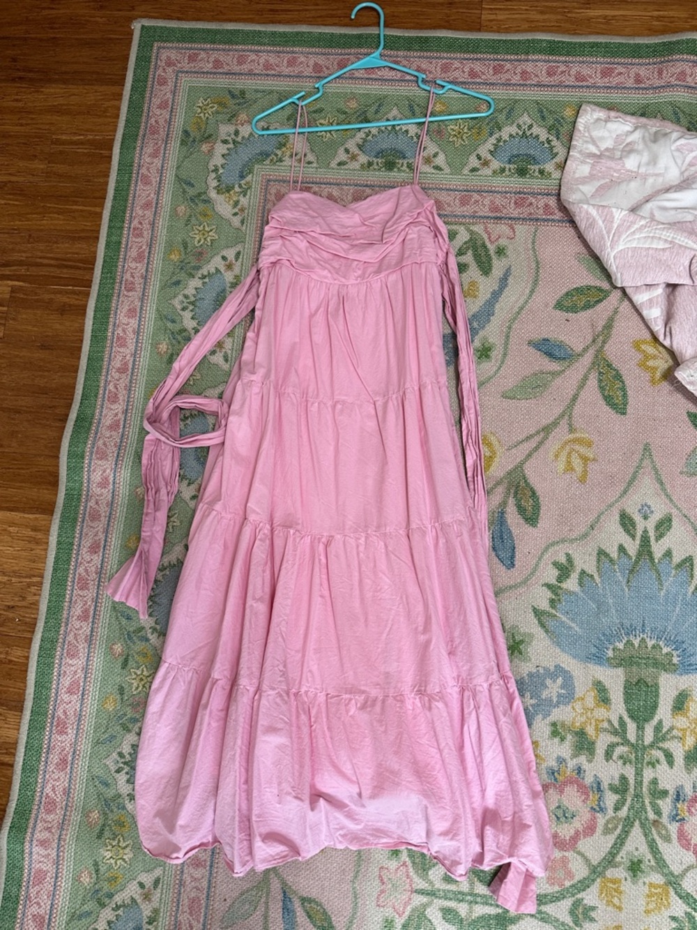 Pink maxi dress bump friendly!